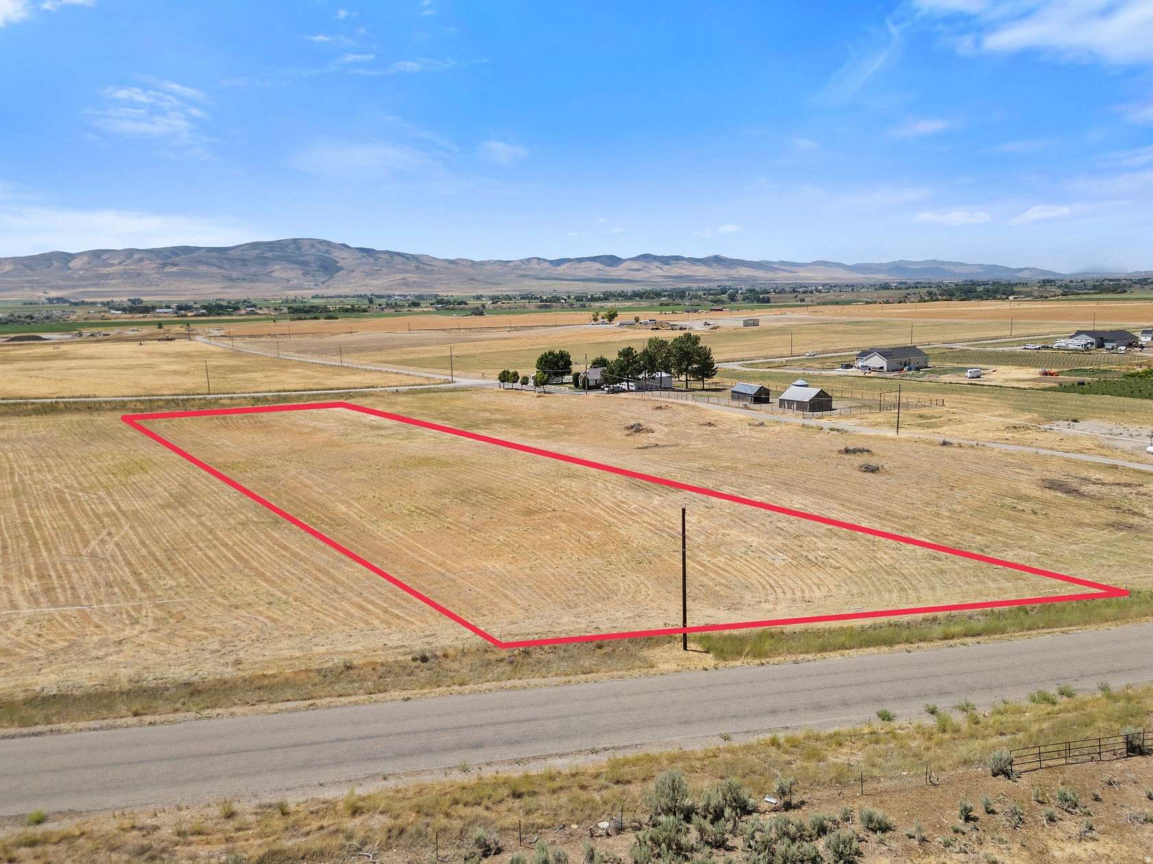 2 Acres of Residential Land for Sale in Collinston, Utah