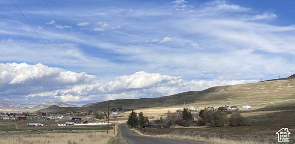2 Acres of Residential Land for Sale in Collinston, Utah