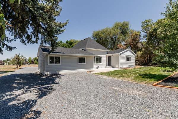 1.63 Acres of Land with Home for Sale in Millville, Utah