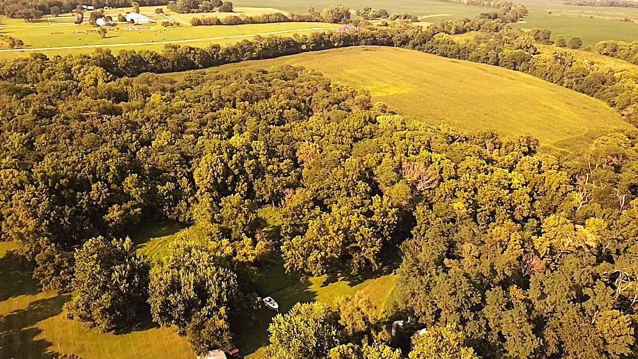155 Acres of Land for Sale in Altoona, Iowa