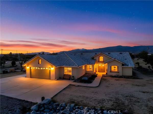 2 Acres of Land with Home for Sale in Piñon Hills, California