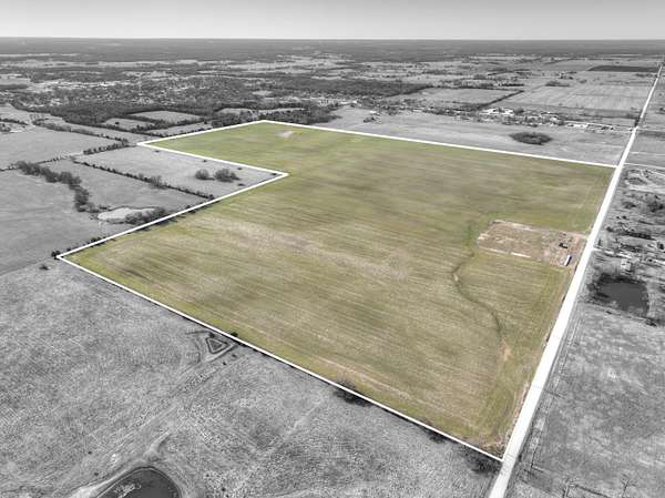 125 Acres of Agricultural & Residential Land for Sale in Diamond, Missouri