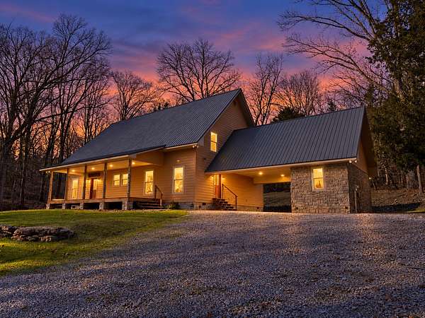 17 Acres of Land with Home for Sale in Arrington, Tennessee
