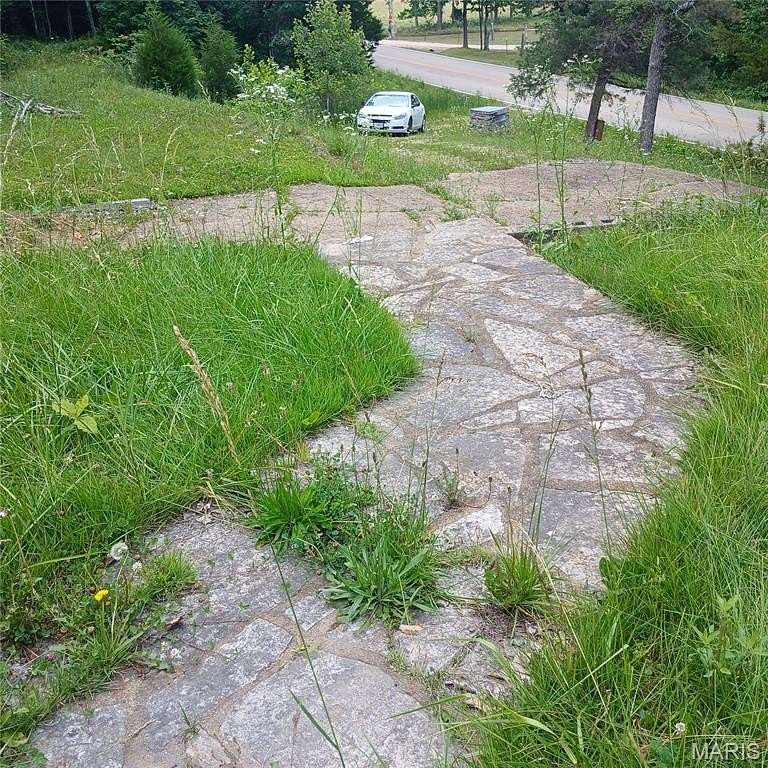 8.35 Acres of Land for Sale in Arcadia, Missouri