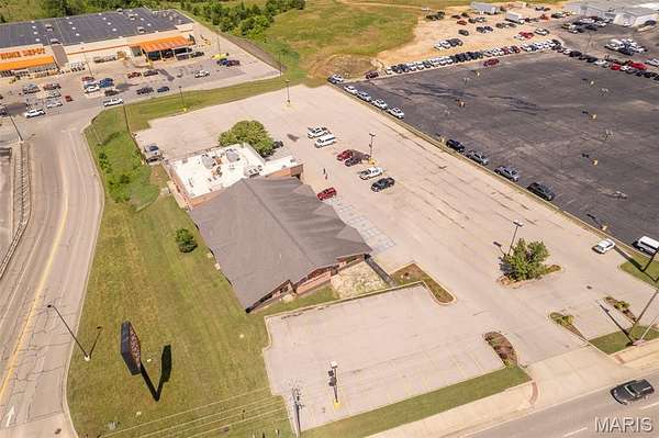 2.19 Acres of Commercial Land for Lease in Poplar Bluff, Missouri