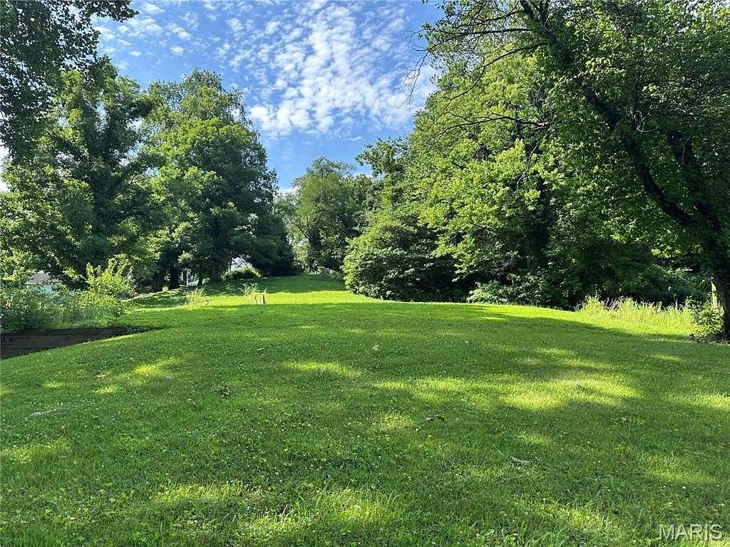 0.63 Acres of Residential Land for Sale in Belleville, Illinois