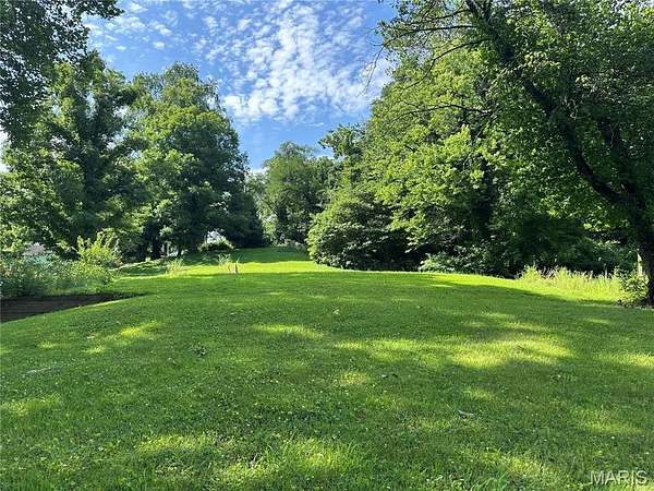 0.63 Acres of Residential Land for Sale in Belleville, Illinois