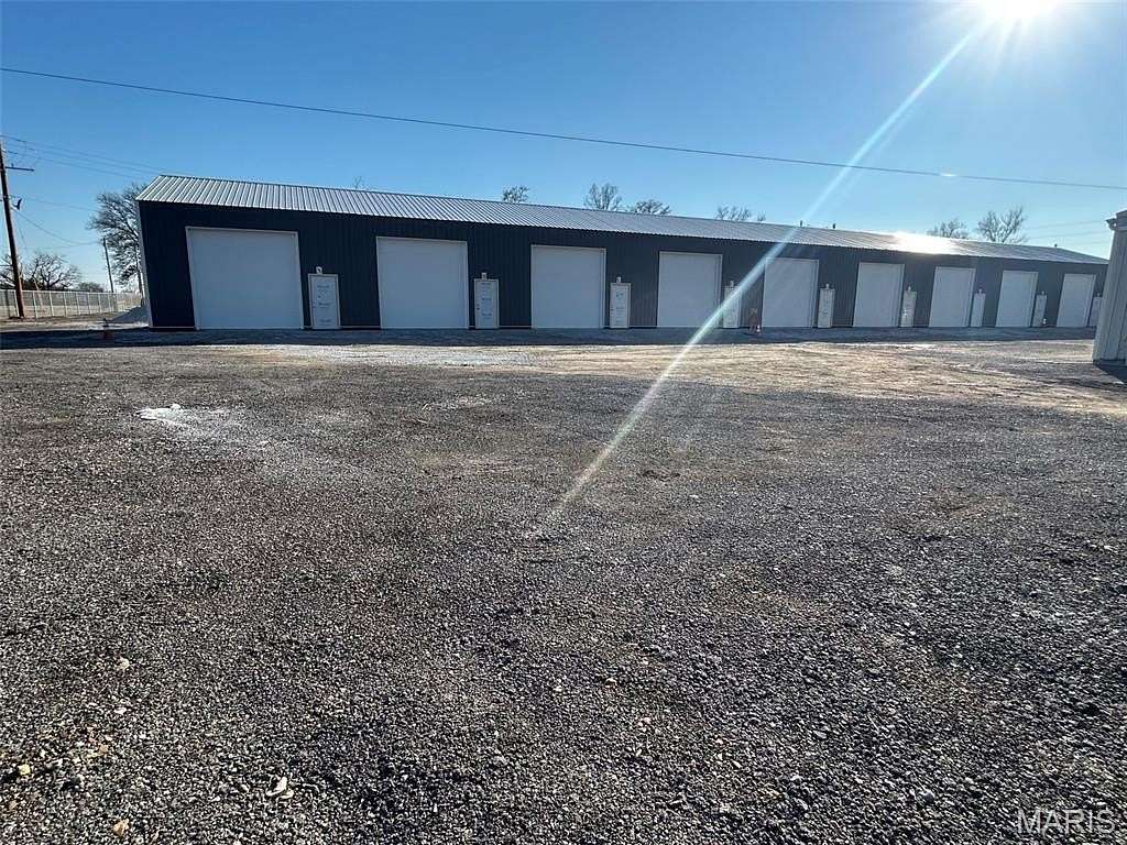 3 Acres of Commercial Land for Lease in Godfrey, Illinois