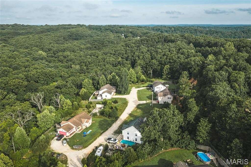 21 Acres of Recreational & Residential Land for Sale in St. Robert, Missouri
