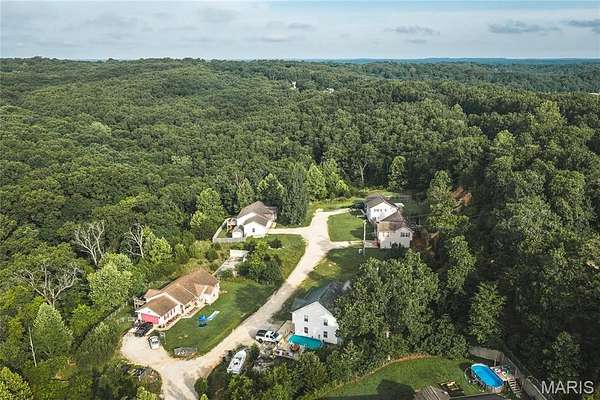 21 Acres of Recreational & Residential Land for Sale in St. Robert, Missouri