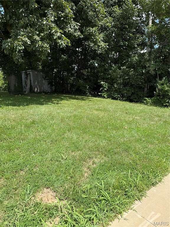 0.14 Acres of Mixed-Use Land for Sale in Wright City, Missouri