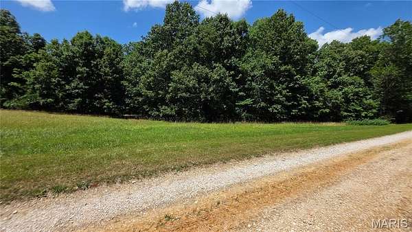 18 Acres of Recreational & Residential Land for Sale in Dittmer, Missouri