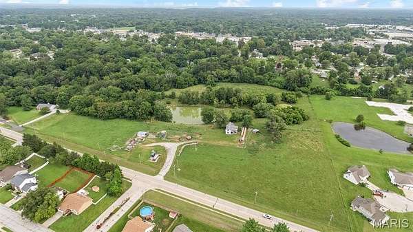 21.5 Acres of Recreational & Residential Land for Sale in Fairview Heights, Illinois