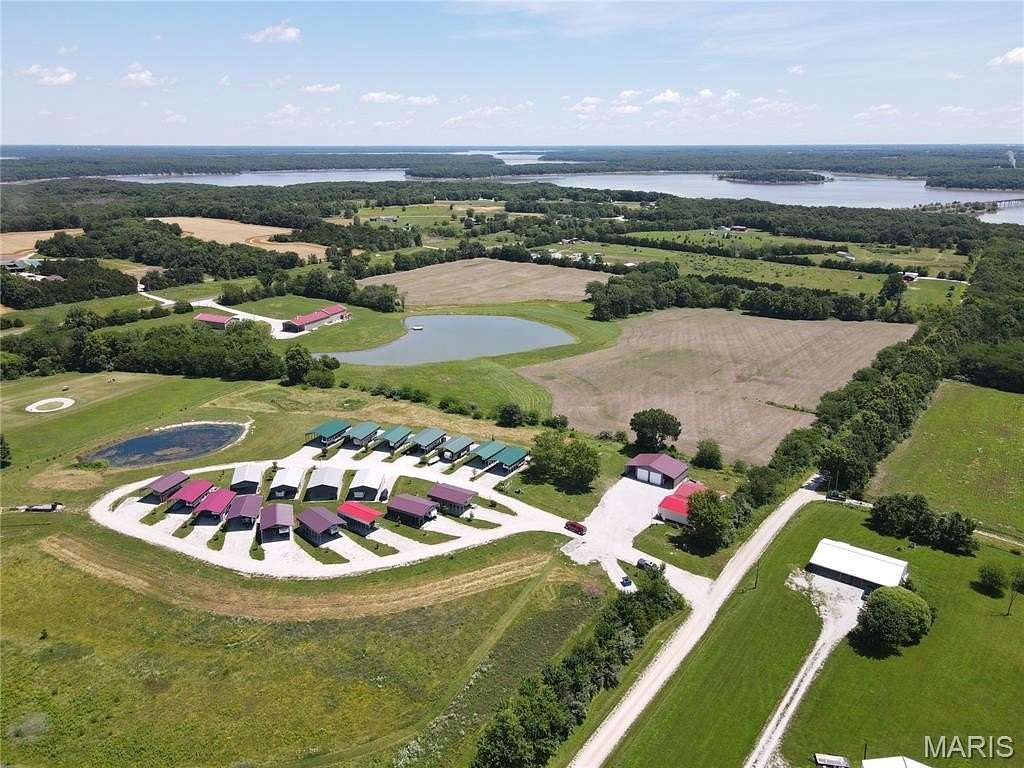 8 Acres of Commercial Land for Sale in Stoutsville, Missouri