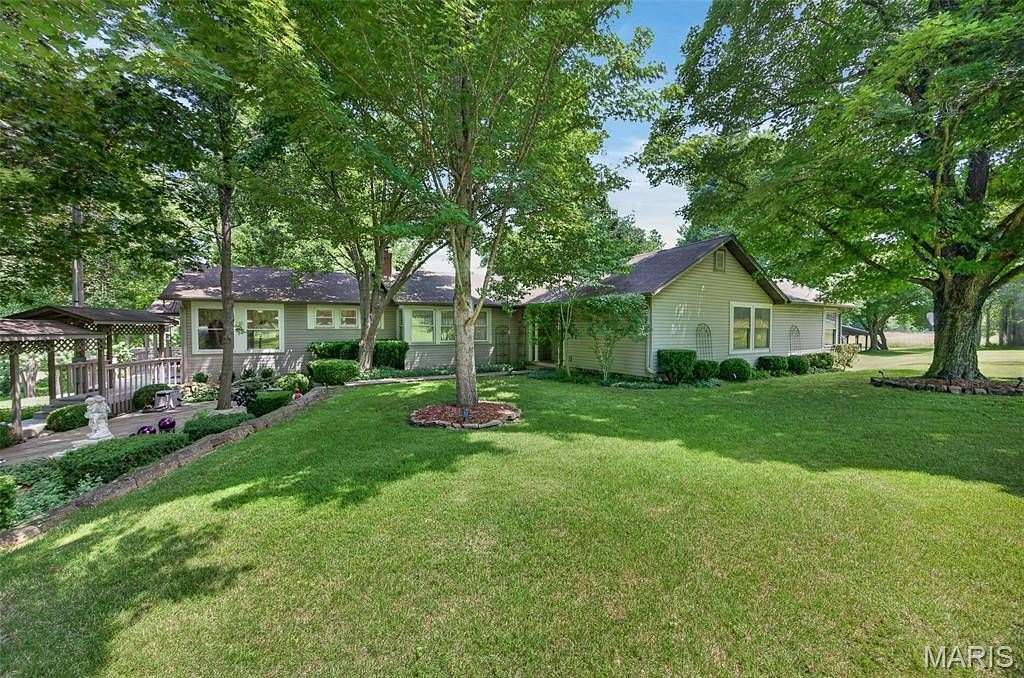 103 Acres of Land with Home for Sale in Richland, Missouri