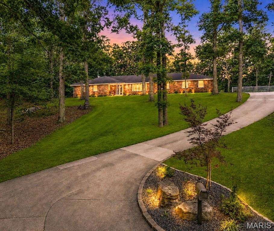 2.14 Acres of Land with Home for Sale in Cape Girardeau, Missouri