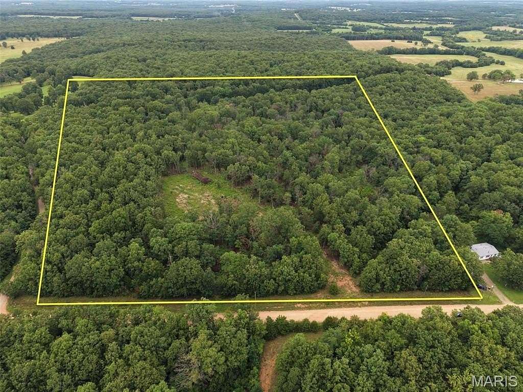 19.8 Acres of Recreational & Residential Land for Sale in Stoutland, Missouri