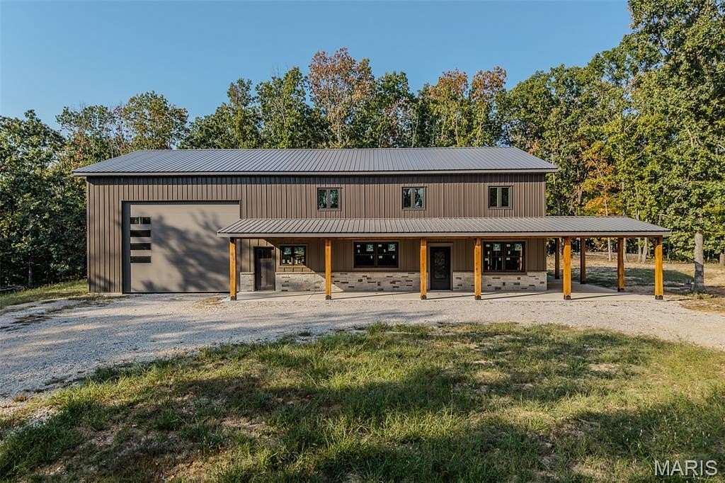 15 Acres of Improved Recreational Land for Sale in Lebanon, Missouri