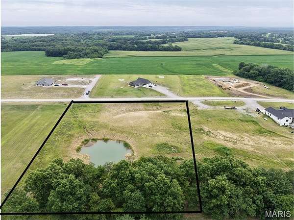 3 Acres of Residential Land for Sale in New London, Missouri