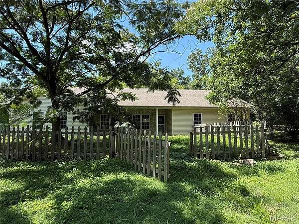 3.1 Acres of Land with Home for Sale in Steelville, Missouri