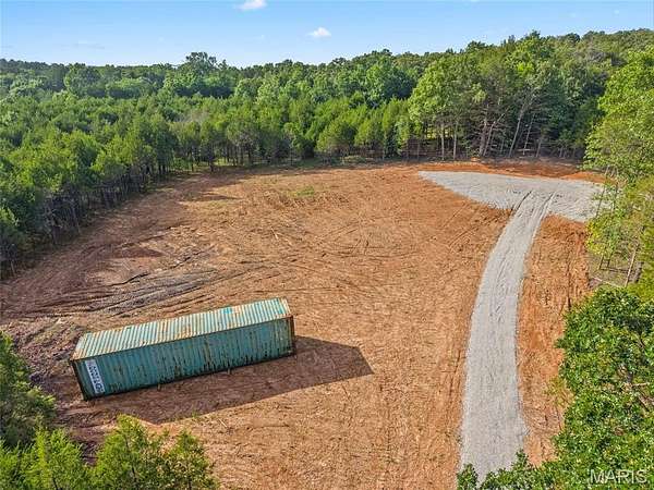 4 Acres of Residential Land for Sale in Hillsboro, Missouri