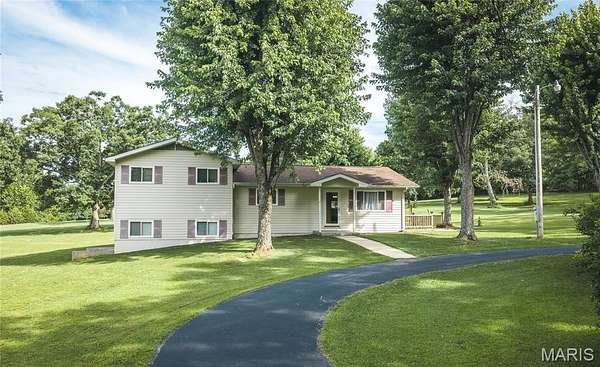 5 Acres of Land with Home for Sale in St. James, Missouri