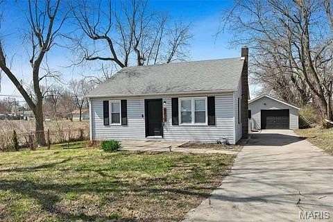 2 Acres of Land with Home for Sale in Granite City, Illinois