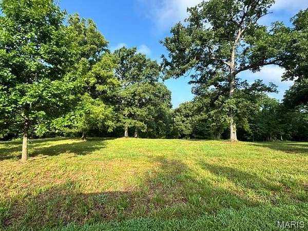5 Acres of Residential Land for Sale in Silex, Missouri