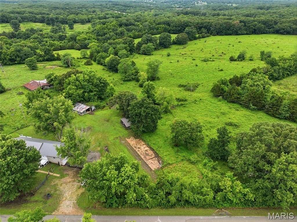 16.5 Acres of Land with Home for Sale in Newburg, Missouri