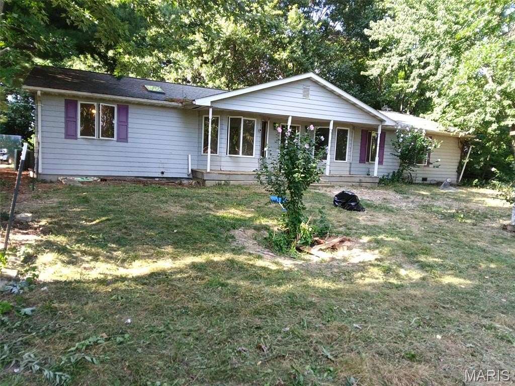 10 Acres of Land with Home for Sale in Brighton, Illinois