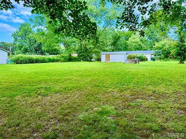 0.52 Acres of Residential Land for Sale in Houston, Missouri