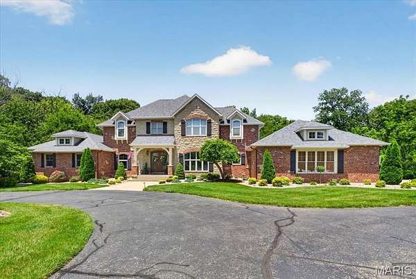 3 Acres of Land with Home for Sale in O'Fallon, Illinois