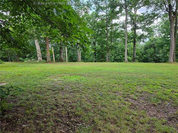 139 Acres of Recreational & Residential Land for Sale in South Charleston, West Virginia