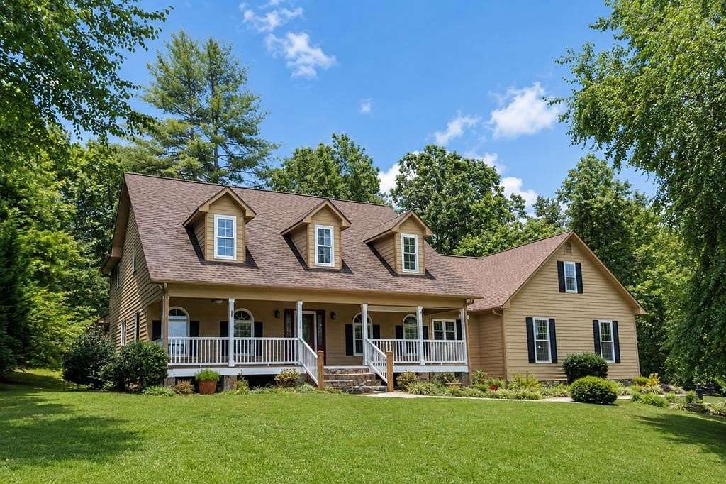 2.78 Acres of Land with Home for Sale in Blue Ridge, Georgia