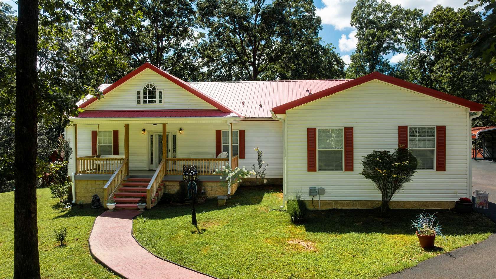 5 Acres of Land with Home for Sale in Gilbertsville, Kentucky