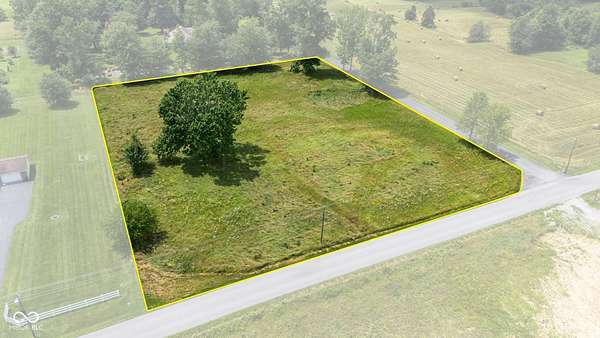 2 Acres of Residential Land for Sale in Scottsburg, Indiana