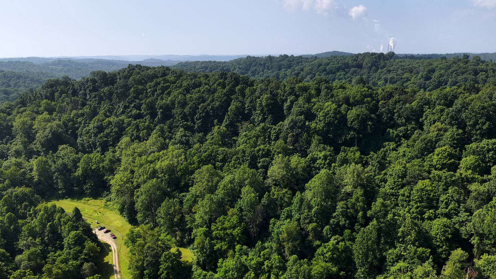 13 Acres of Recreational & Residential Land for Sale in Marietta, Ohio