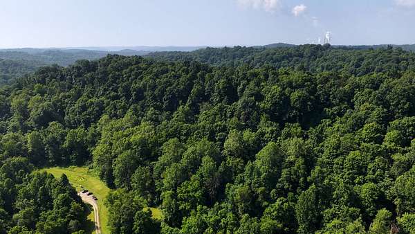 13 Acres of Recreational & Residential Land for Sale in Marietta, Ohio