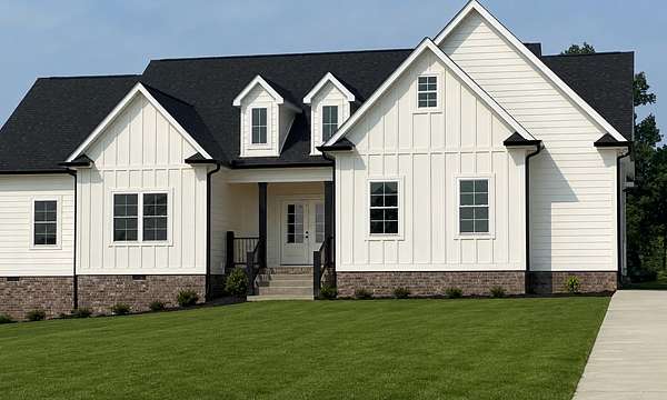 2.5 Acres of Land with Home for Sale in Charlotte, Tennessee