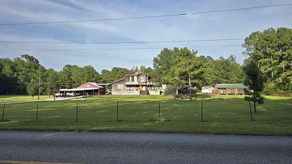 3 Acres of Improved Residential Land for Sale in Lumberton, Texas
