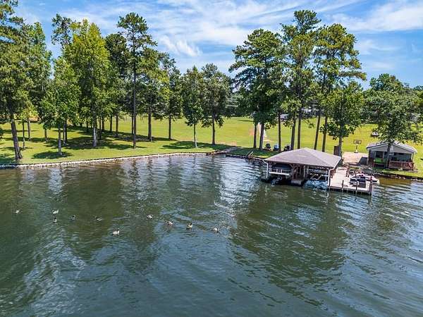 4.3 Acres of Land with Home for Sale in Milledgeville, Georgia