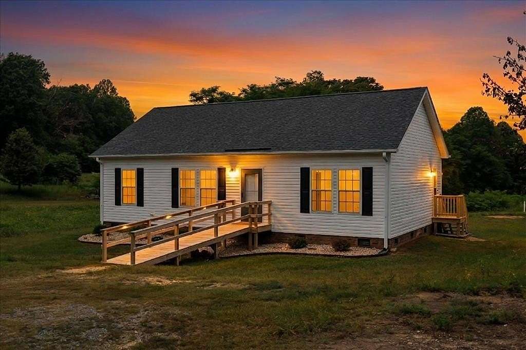 1.5 Acres of Land with Home for Sale in Alton, Virginia