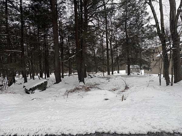 0.29 Acres of Residential Land for Sale in Gouldsboro, Pennsylvania