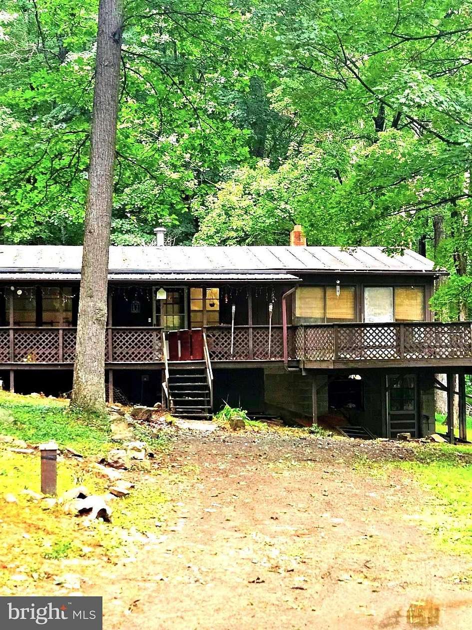 5 Acres of Land with Home for Sale in Mathias, West Virginia