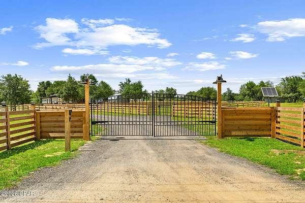 39.5 Acres of Land with Home for Sale in Fountain, Florida