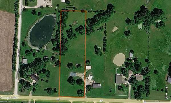 2.5 Acres of Residential Land for Sale in Macon, Missouri