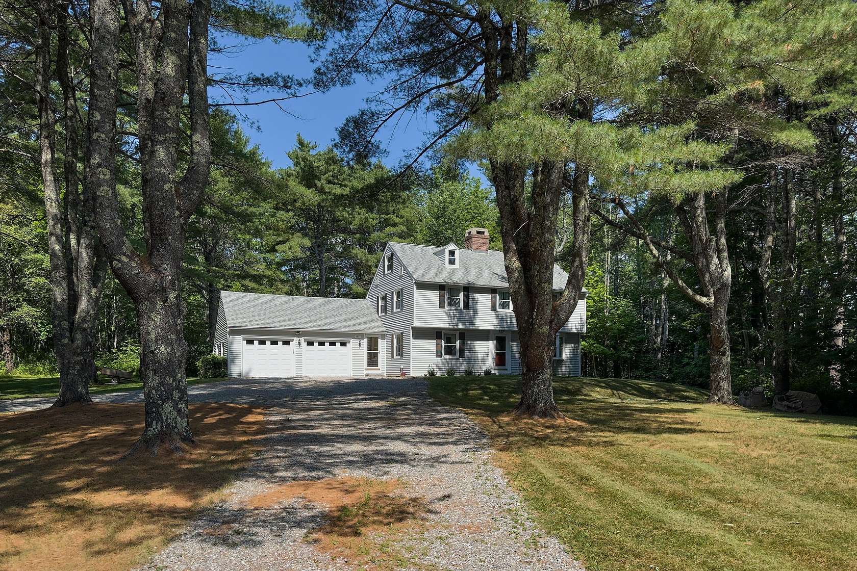 4.68 Acres of Land with Home for Sale in Rockport, Maine
