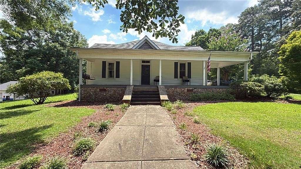 4.53 Acres of Land with Home for Sale in Flovilla, Georgia