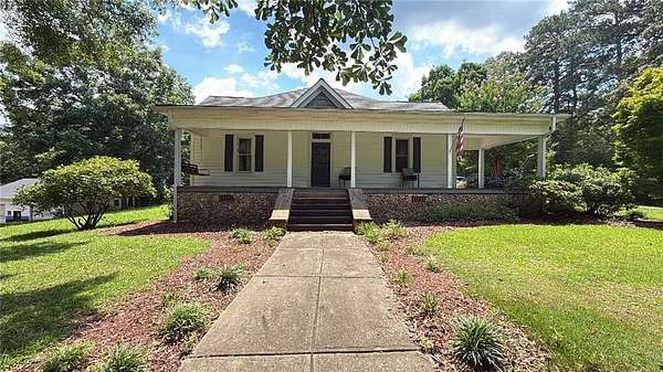 4.53 Acres of Land with Home for Sale in Flovilla, Georgia