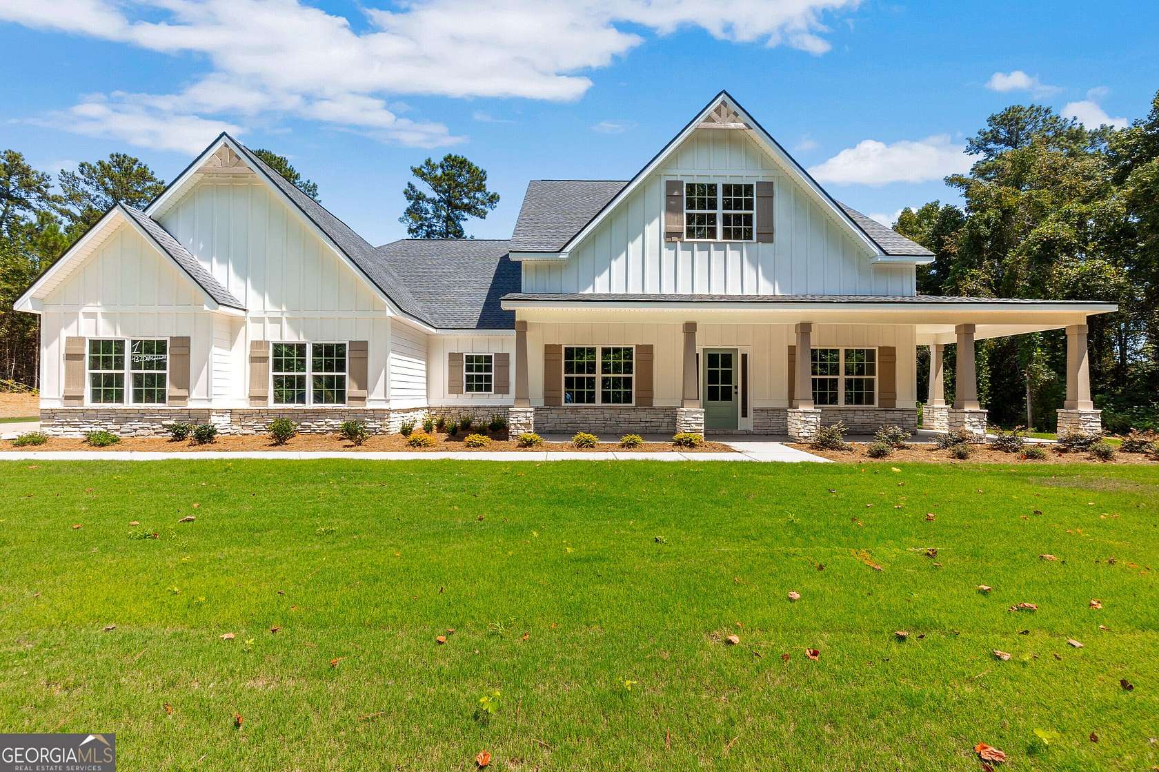 11.6 Acres of Land with Home for Sale in Forsyth, Georgia